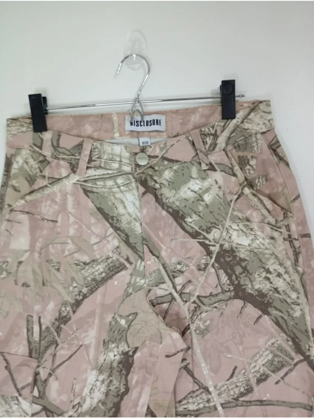 Disclosure Wide Leg Camo Cargo Pants Sz 9/29 Pink & Olive Green Pockets Utility